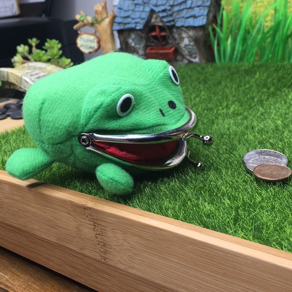 Frog Coin Purse - Picture 4 of 8